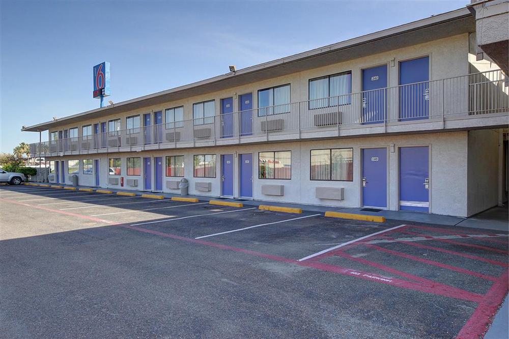 Motel 6-Laredo, Tx - South Zewnętrze zdjęcie