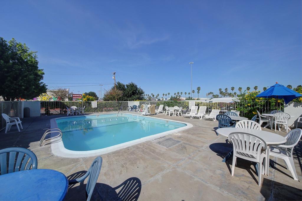 Motel 6-Laredo, Tx - South Zewnętrze zdjęcie