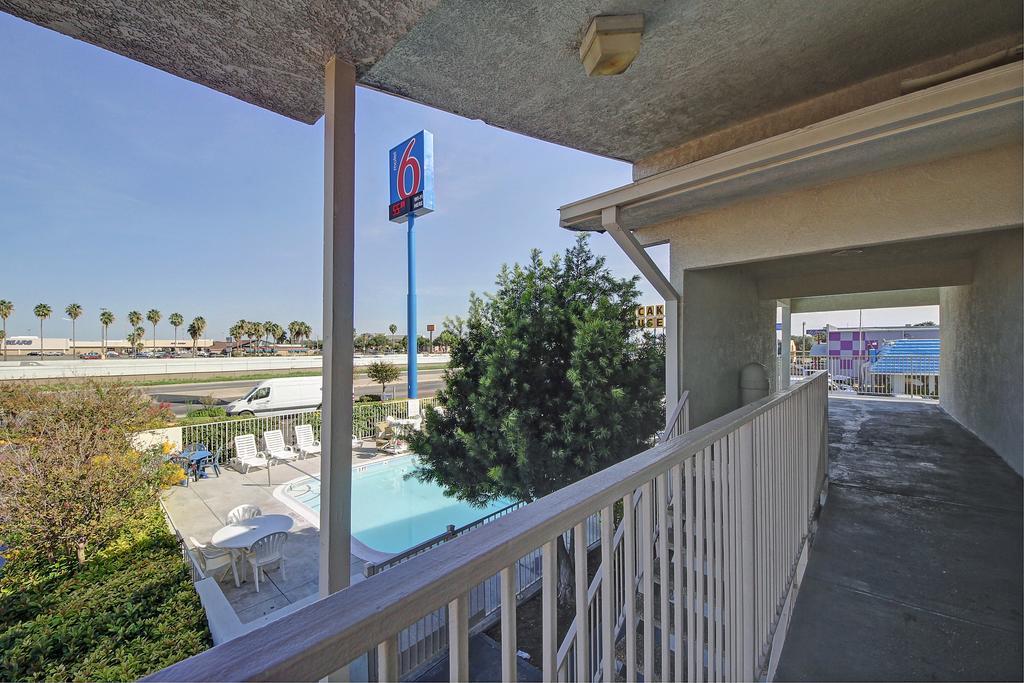 Motel 6-Laredo, Tx - South Zewnętrze zdjęcie